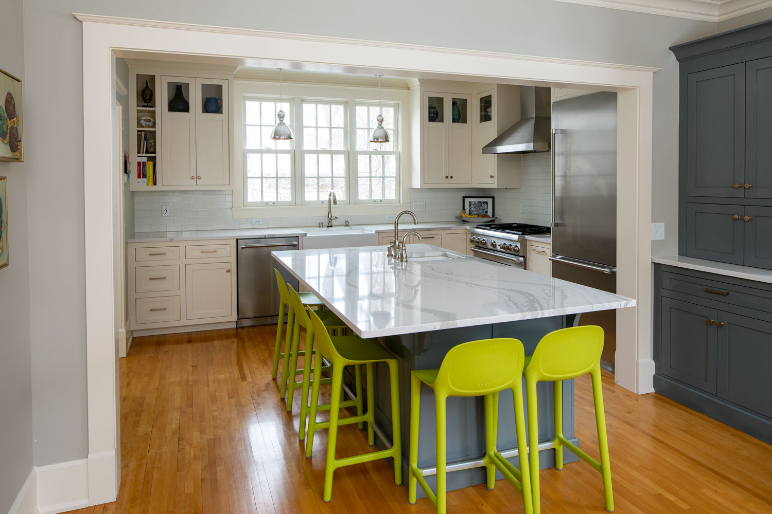 kitchen and dining room opening with island